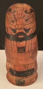 lot 182 image: Vintage Japanese Nesting Dolls