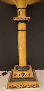 lot 185 image: Unique Vintage Table Lamp