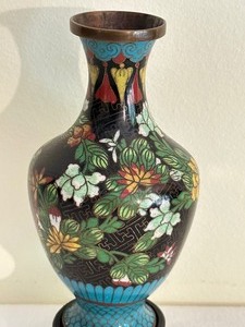 lot 49 image: Vintage Cloisonn Vase with Stand