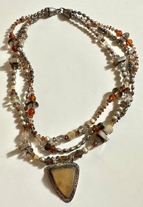 lot 41 image: Beautiful Beaded and Yellow Druzy and Sterling Pendant Necklace