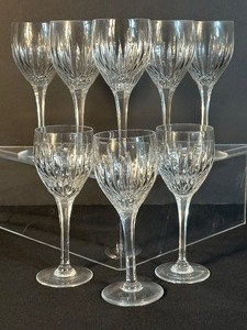 lot 84 image: Set of 8 Stuart Crystal Goblets