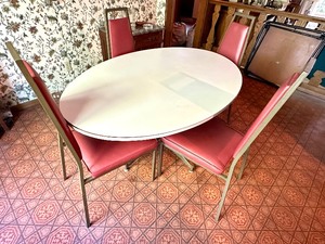 lot 53 image: Retro Kitchen Table and Four Chairs