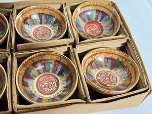 lot 425 image: Six Vintage Japanese Salt Dips