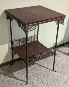 lot 314 image: Vintage Wood and Metal Accent Table