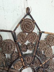 lot 331 image: Vintage Woven Wicker Wall Hanging