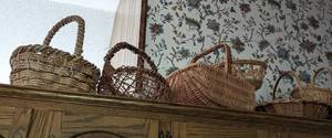 lot 413 image: Assorted Woven Baskets