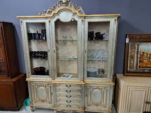 lot 3 image: Victorian China Cabinet