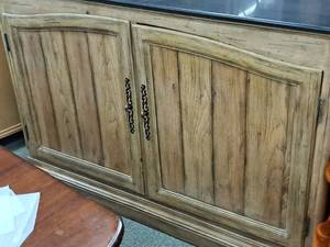 lot 40 image: Thomasville Elements & Origins Marble-Top Hutch