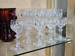 lot 84 image: Lead Crystal Stem Glassware Set 13-piece
