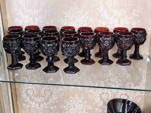 lot 94 image: Vintage Avon Red Cove Ruby Red Glassware Set 20-piece - Stem