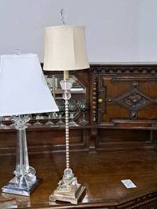 lot 152 image: 35 Table Lamp