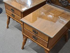 lot 124 image: Lot of (2) Ethan Allen Glass Top  Solid Maple andor Birch End Tables 2-drawer