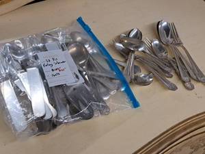 lot 259 image: Vintage Silverware Set 58-piece