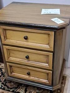 lot 223 image: Wood Chest 3-drawer