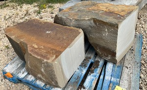 1 Pallet of (2) Bluestone Blocks, 1.25 Ton