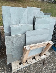 1 Pallet of Bluestone Natural Cleft Pavers, 1 - 200 sq. ft.&nbsp