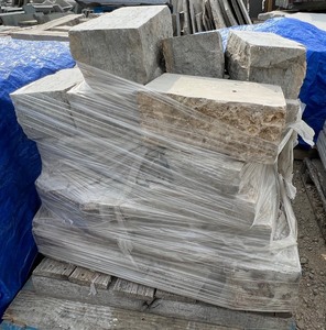 1 Pallet of Limestone Wall Stone - 2 tons
