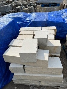 1 Pallet of Limestone Wall Stone - 2 tons