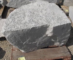 1 Pallet of&nbspLimestone Block, 2,775 LBS