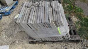 1 Pallet of Sandstone Paving, 1.25 - 125 Sq Foot&nbsp