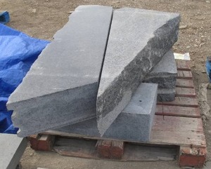 1 Pallet of&nbspGranite Slabs, 2 Ton