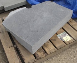 1 Pallet of&nbspGranite Slab, 1 Ton