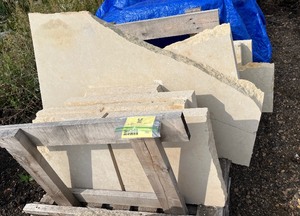 1 Pallet of 20 Sq. Ft Limestone Slabs