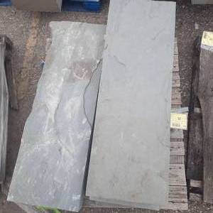 1 Pallet of Bluestone Steps and Slabs