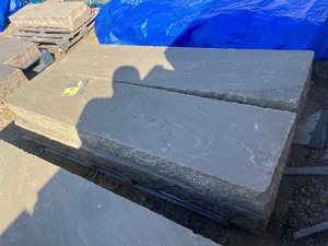 1 Pallet of (4) Sandstone Steps 72 L x 16 W x 6 H