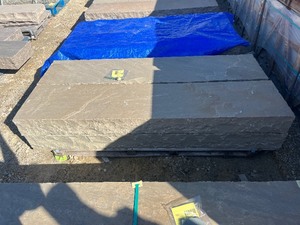1 Pallet of (4) Sandstone Steps 72 L x 16 W x 6 H