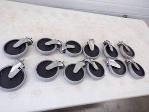 12 - 5 Castors