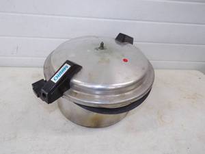 Large Pressure Cooker