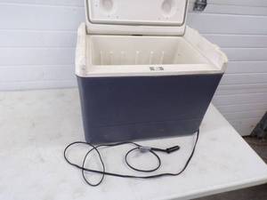 12V Cooler