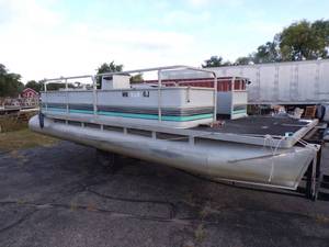 1992 Northwood Pontoon  NO TRAILER
