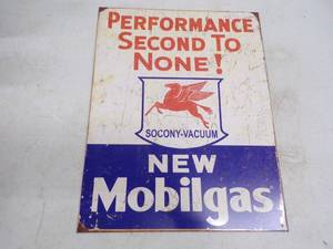 Metal Mobil Gas Sign