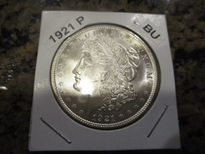 lot 2 image: 1921-P Morgan Silver Dollar with Cartwheel Effect and Original Mint Luster