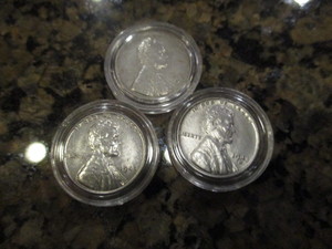 lot 50 image: Full Set of 1943-P, D and S Emergency Issue Steel Pennies