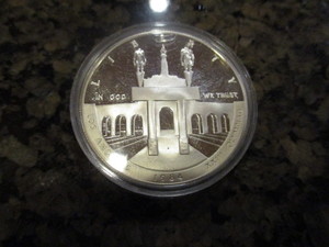 lot 56 image: 1984-S Los Angeles 23rd Olympiad (Colloseum) Commemorative Silver Dollar