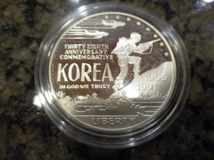 lot 67 image: 1991-P Korean War 38th Anniversary (38th Parallel) Commemorative Silver Dollar