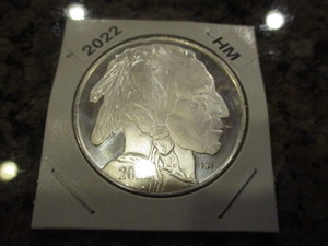 lot 78 image: 2022-HM (Highland Mint) 1oz Silver Buffalo Round