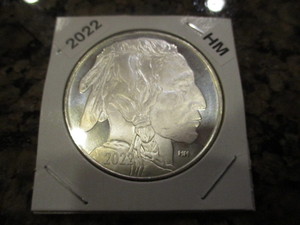 lot 80 image: 2022-HM (Highland Mint) 1oz Silver Buffalo Round