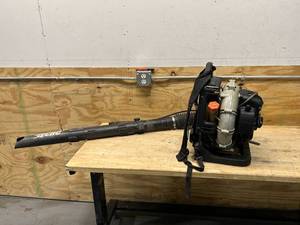 lot 95 image: ECHO PB-620 Backpack Blower