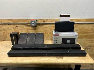 lot 85 image: Home Audio Items