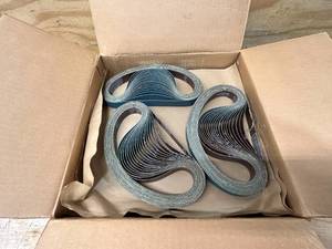 lot 43 image: HERMES Case of 34 x 20-12 Sanding Belts