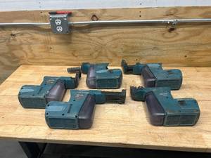 lot 106 image: MAKITA Lot of 5- HEPA Filters