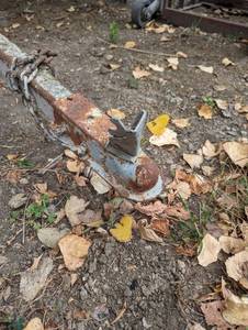 lot 9 image: Cement Mixing Trailer