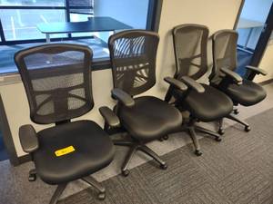 (4) Office Task Chairs...