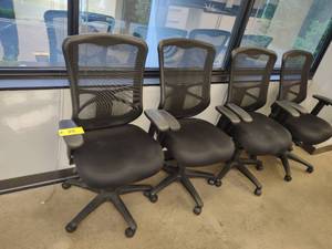 (4) Office Task Chairs...