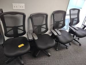 (4) Office Task Chairs...