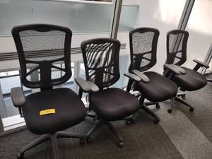 (4) Office Task Chairs...